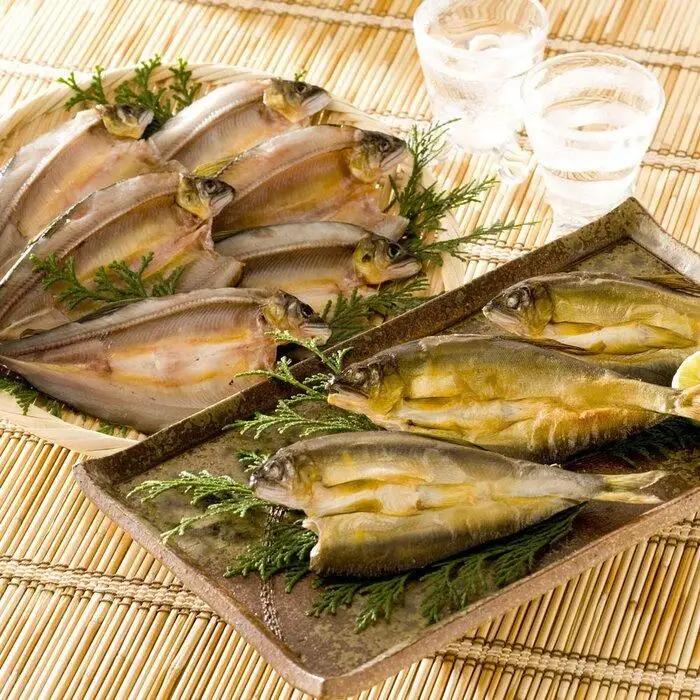 ＜あゆの店きむら＞ 滋賀県産 あゆの一夜干し 3尾×8袋