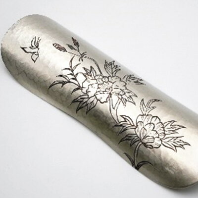 【ふるさと納税】【高岡銅器】銅茶則 牡丹彫金 民芸品 工芸品 雑貨 キッチン用品 お茶道具 文様 手彫り 茶葉 香り