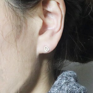 K18　 しずく　取り巻き　ダイヤモンドピアス　0.20ct