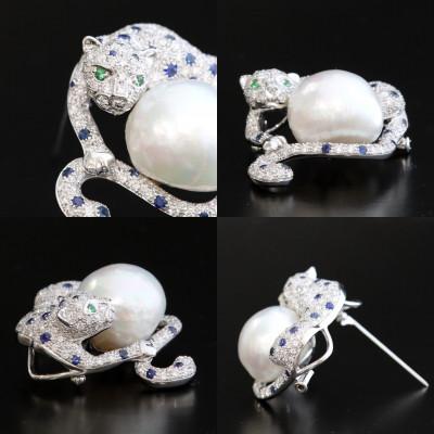ふるさと納税 山梨市 K18WG白蝶真珠バロック17mm”レオパード”ブローチペンダント【D2.47ct・S1.12ct】 |  | 03