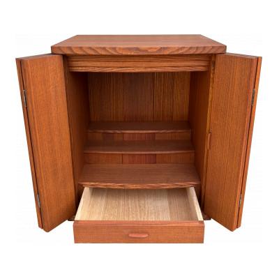 ふるさと納税 岸和田市 総桐無垢オイル仕上げ仏壇【ライトオーク色】(幅455×545)小さな上置き現代家具調ぶつだん厨子 |  | 01