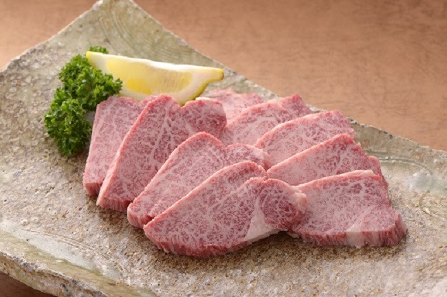 
佐賀牛カルビ 焼肉用800ｇ(400ｇ×2Ｐ）
