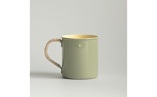 
                  グローカルスタンダードプロダクツ TSUBAME RATTAN Mug Lサイズ 400ml オリーブ FC012285【 GLOCAL STANDARD PRODUCTS ツバメラタン マグカップ コップ タンブラー ステンレス 琺瑯 ホーロー 日本製 新潟県 燕市 燕三条 】
                