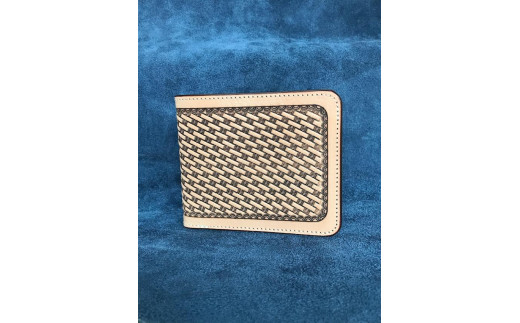 
籠編み模様　本革　折財布
