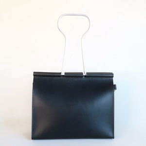 クリップバッグ Big【バッグ ダブルクリップ クリップ 本革 数量限定 手作り 革製品 小物 水戸市 茨城県】（AF-10）