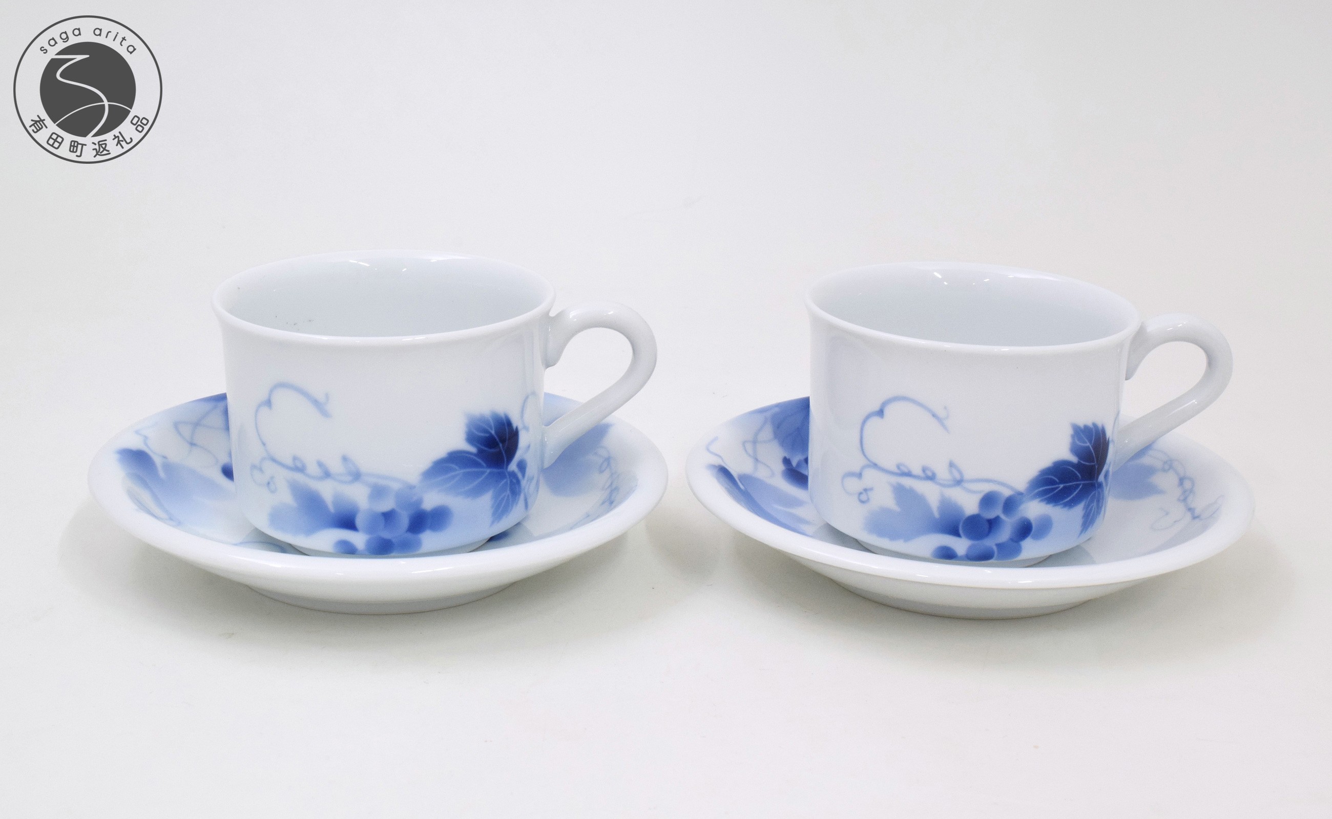 
                  有田焼 ブルーワイナリー ペア珈琲碗皿【深川製磁】食器 器 うつわ 和食器 葡萄 ブドウ コーヒーカップ＆ソーサー コーヒーカップ 伝統工芸 吉祥紋様 染付 2客セット ペアセット aa068
                