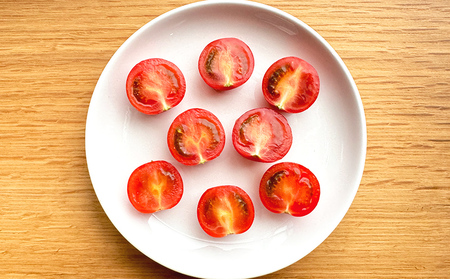 てぃーだの恵みと田里さんの愛情たっぷり！ミニトマト 赤2kg ミニトマト トマト 野菜 甘い 濃厚 フルーツ デザート フレッシュ サラダ スープ ピザ パスタ ソース トマト料理 リコピン ビタミン