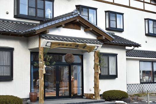 岩手県久慈市で1907（明治40）年から地酒「福来」を造っています