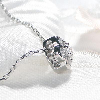 ふるさと納税 南アルプス市 ネックレス PT900 ダイヤ 0.26ct ブルーダイヤ 小花 リバーシブル【f171-pt-1】 |  | 03