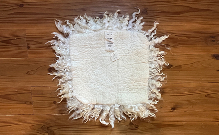 もじゃクッション【北海道美深】 グレー