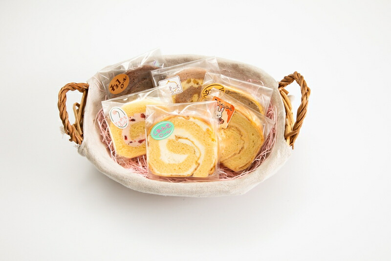 【18個入り】シェフおすすめロールケーキ6種の詰め合わせ　（しあわせロール・チョコ・カフェ・季節のおすすめ3種）×各3個【 ロールケーキ スイーツ お菓子 神奈川県 南足柄市 】