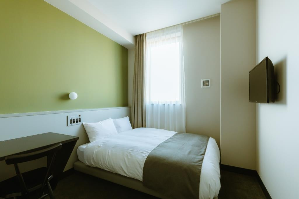 
HOTEL KARAEスタンダードダブルペア宿泊券（モーニング付）
