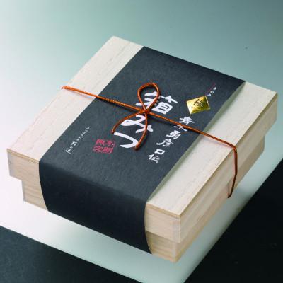 ふるさと納税 広川町 【先行予約2026年12月より発送】国産　極箱みつ　800g(400g×2個)(広川町) |  | 01