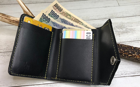 パイソン（ニシキヘビ）と牛革のミニ財布 ファッション小物 小型財布 蛇革  レッド