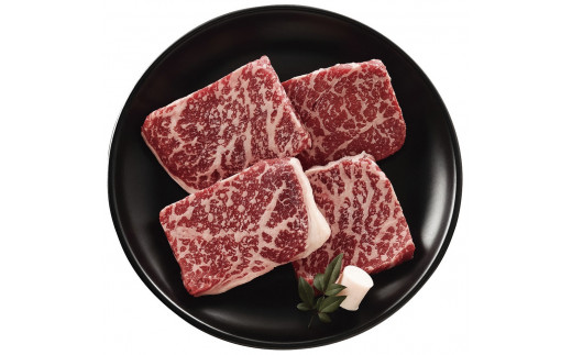 
鹿児島県産黒毛和牛 ステーキ用（モモ肉360g×4枚）
