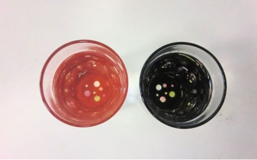 螺鈿ガラスショット（黒・朱セット） 水玉  高岡漆器 グラス 酒器 杯 盃 セット [№5616-0046]