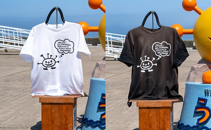 
                  うにまるTシャツ (モノクロデザイン) 奥尻島 ゆるキャラ ご当地 マスコット キャラクター 《選べるサイズ》 S M L XL《選べるカラ―》 ホワイト ブラック 白 黒 メンズ レディース ユニセックス ご当地T キャラT Tシャツ 半袖 | 北海道 奥尻町 送料無料
                