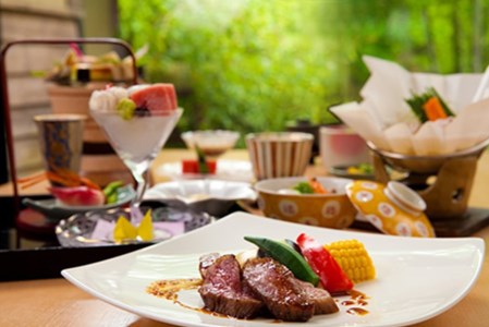 お食事処 箭山 香露庵お食事券10,000円分 ( 1,000円×10枚セット ) | チケット イベントチケット お食事券 食事券 香露庵 食事処 レストラン 座敷 大分県 中津市