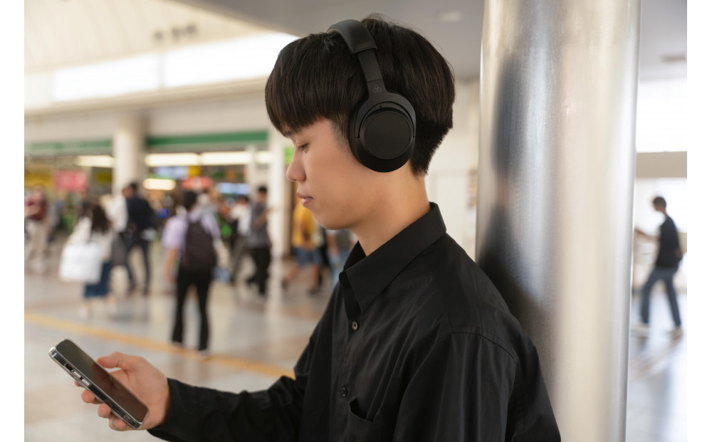 ANCワイヤレスヘッドホン final UX5000 シリーズ最新/ノイズキャンセリング/ノイキャン/ANC/マイク付き