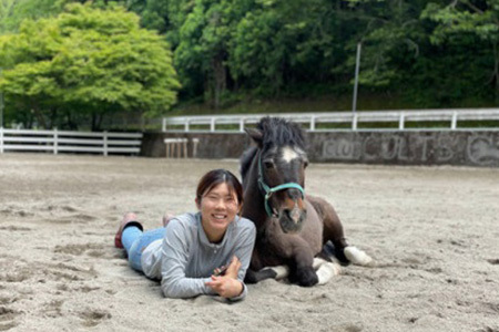 自然の中で動物とふれあい＆乗馬体験 1名【徳島県 那賀町 乗馬 馬 動物 体験チケット 体験型 観光乗馬 ふれあい 観光 旅行 遊び アクティビティ お出かけ レジャー アウトドア アニマルセラピー 