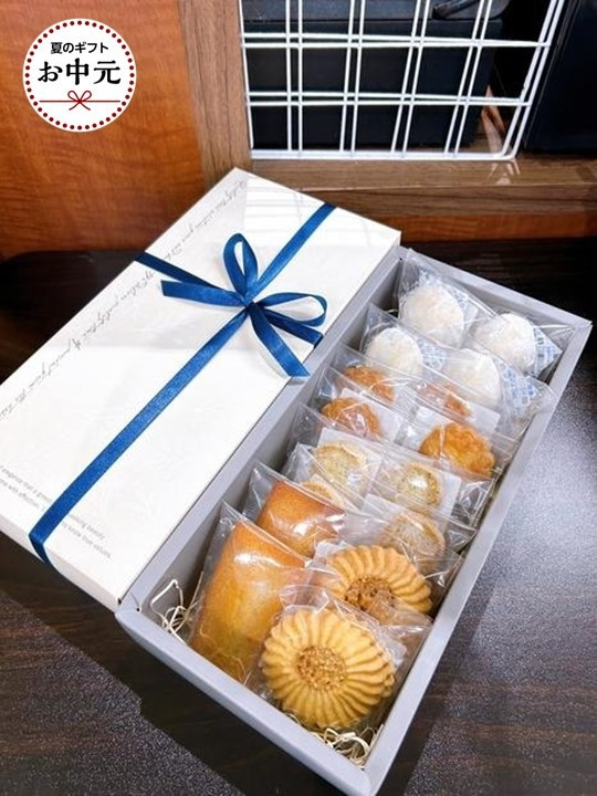 
            【お中元用】焼き菓子詰め合わせ16点入り
          
