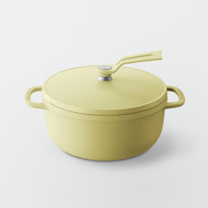 【ふるさと納税】バーミキュラ オーブンポット2 18cm（マットカモミールイエロー） | 鍋 なべ ホーロー鍋 調理器具 キッチン用品 VERMICULAR ガス火 ガス IH IH対応 エナメル加工 高級感 おしゃれ 無水調理 煮込み 蒸し 人気 おすすめ 送料無料