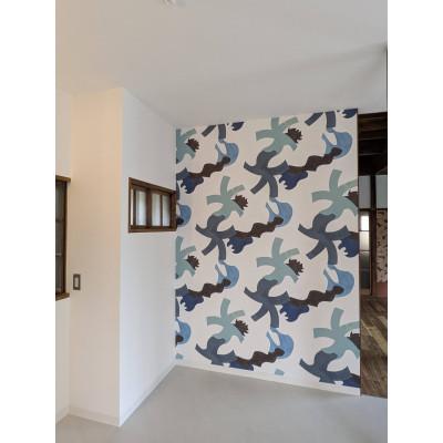 ふるさと納税 三浦市 三浦・三崎発のクラフト壁紙ブランド《うらうらうら》「漂着2」小澤真弓作 1枚 |  | 02