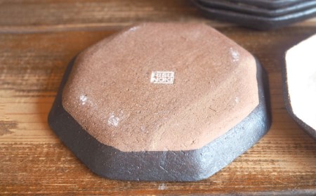 【美濃焼】八角皿モノトーンB５点 セット【リスの木食器工房】 皿 小皿 プレート おしゃれ 陶器 焼き物 電子レンジ ギフト 贈答 八角  [TCT017]