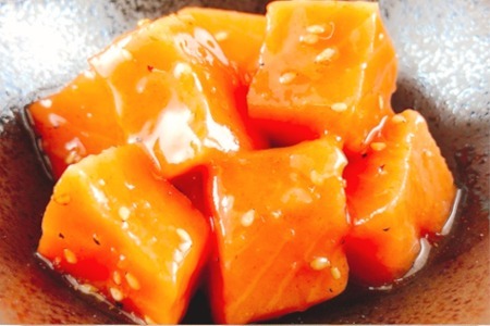 [12月14日決済分まで年内配送]刺身サーモン塩ごま油和え120g×6個 A-09150