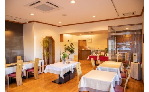 LE PAYSAN　店内
