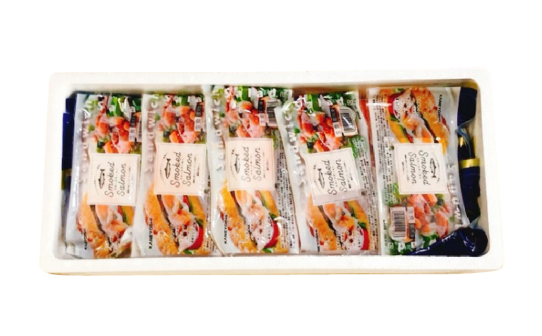 ＜12月14日決済分まで年内配送＞お刺身トラウトサーモン4～8本(計2kg)＆スモークサーモン4～6枚(計800g) F-09006