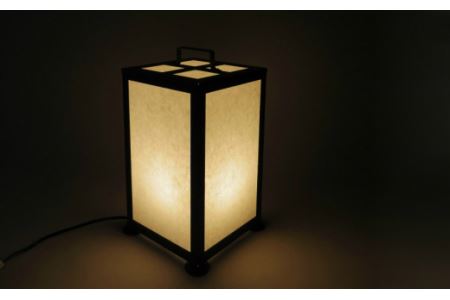 置き行灯 風月【行灯 LED電球使用 出雲 青海波 跳ね兎 うさぎ ウサギ 矢格子 和 鉄 和紙 インテリア 灯り 照明 ライト おしゃれ 趣 お祝い プレゼント ギフト 贈り物 受注生産 島根県 安