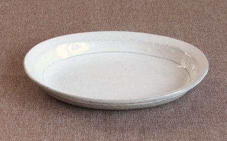 【瀬戸焼】 「舞陶館」 粉引 カレー皿 2枚セット 【松本陶器株式会社】 / 皿 食器 楕円皿 プレート / 瀬戸市[BBDX024]