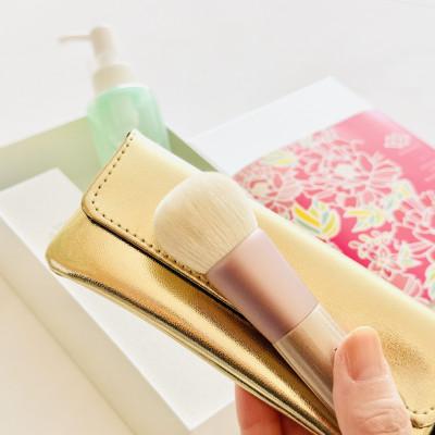 ふるさと納税 熊野町 熊野化粧筆　ファンデブラシ(ケース付)&筆シャンセット　ブロンズ　熊野筆ほうこどう |  | 01