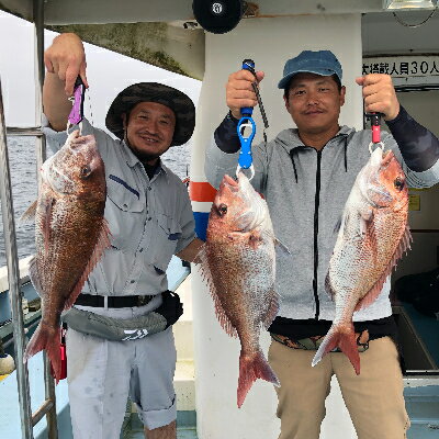 【ふるさと納税】 ＼最短7営業日以内発送／ 船釣り 釣具込み 午前 乗船券 (ヒラメ 又は マダイ/1名様) 釣り 1人 海釣り つり フィッシング 魚 ひらめ 真鯛 初心者歓迎 手ぶら イベント 体験 夏休み 外房満喫 レンタル 乗船 家族 友達 送料無料 釣り船長五郎丸 千葉県 旭市