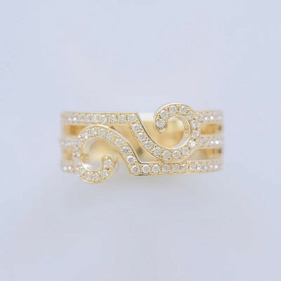 【ふるさと納税】【17.5号】K18 ダイヤモンドリング/ヴェルサイユ【配送不可地域：離島・沖縄県】【1518541】