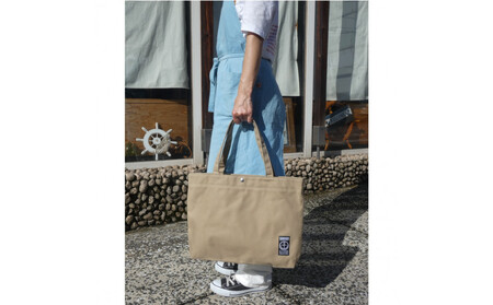 TR-B4肩掛けトート（Ｂ4対応）カーキ［尾道 帆布鞄 彩工房］