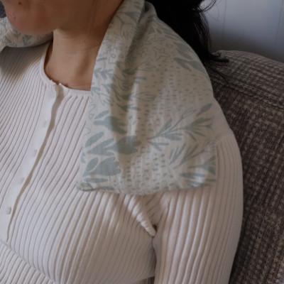 ふるさと納税 見附市 【温活】抗菌加工でいつでも清潔!　じんわりあったか玄米カイロLサイズ C/#そよぐ セイジ |  | 01