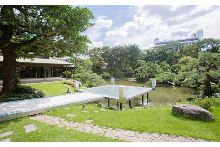 【登録有形文化財】百年庭園の宿 翠水 1泊2食 ペア宿泊券 九州 宿泊券 ビュッフェ 鉄板焼