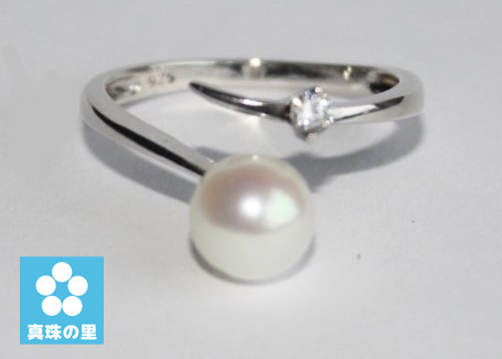 
                  真珠 アクセサリー 指輪 リング パール 6.5mm ～ 7mm 伊勢 志摩 伊勢志摩 アコヤ貝 ギフト プレゼント 冠婚葬祭 慶事 弔事 結婚式 入学式 卒業式 シルバー 誕生石 記念日 母の日 誕生日 普段使い 1粒 / 真珠の里　フリーサイズ　ジルコニア付きパールリング
                