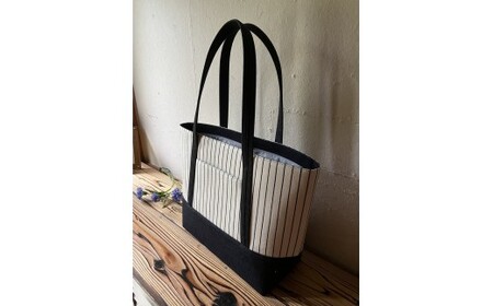 【2026年6月上旬発送開始】【 AKIRA オリジナル】【マツコの知らない世界 で紹介されました！】大きなトートバッグ レディスショルダータイプ ストライプ×濃紺デニム A4対応 大きい 大容量 軽