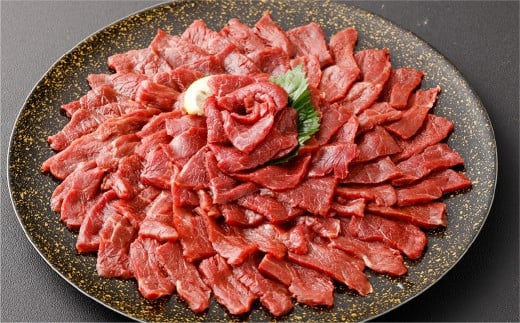 【定期便3回】 【フジチク ふじ馬刺し】 カット不要！ 切れてる馬刺し！ 50g×4人前 ／ 馬刺し お肉 定期 カット済み 小分け 熊本肥育 冷凍 熊本県 水上村