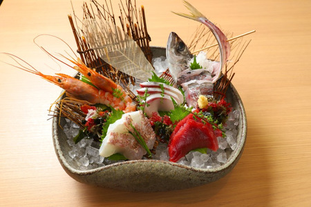 【木の風】厳選！木の風コース（ボトルワイン付き）お食事券２名様分