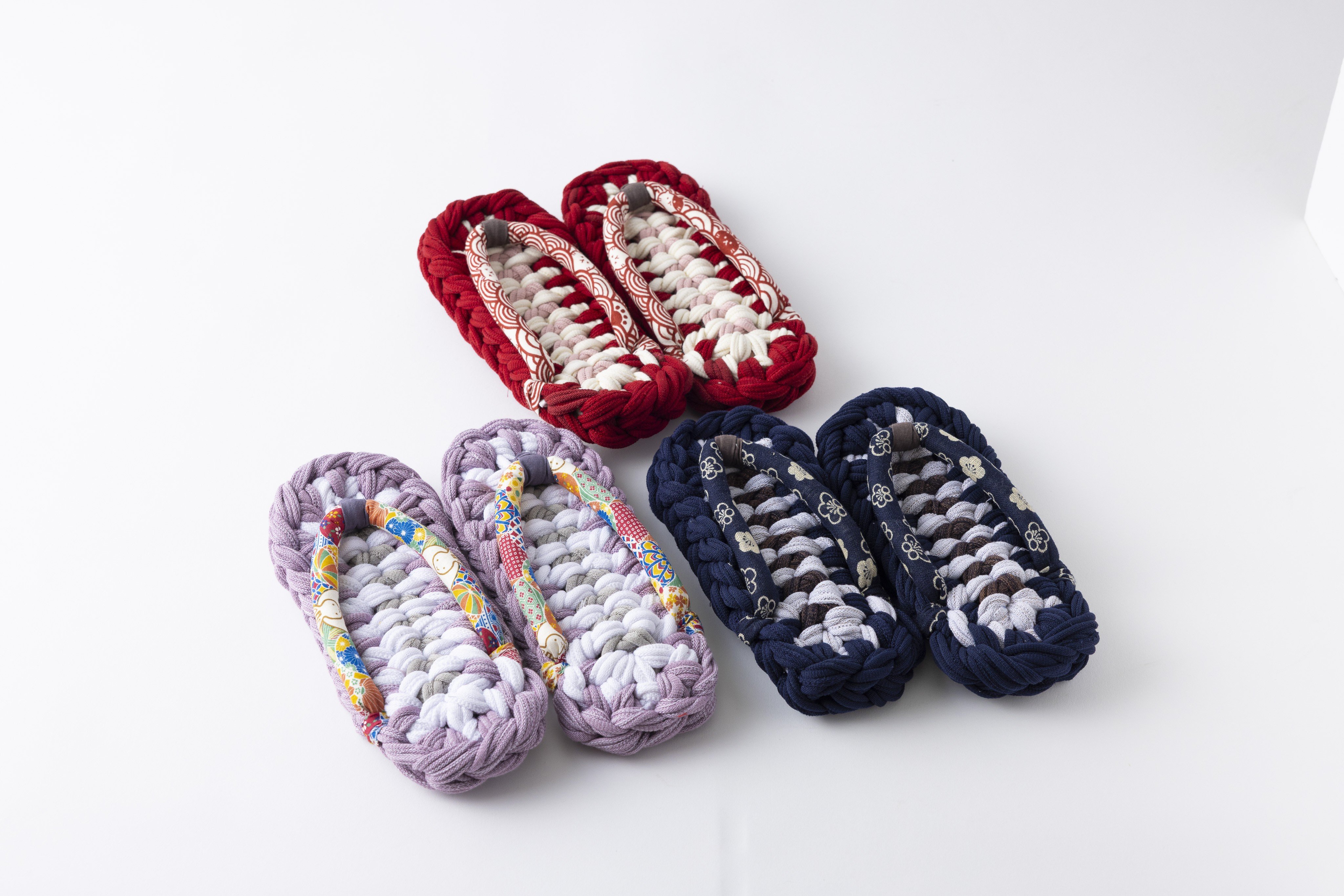 
                  A023-25 指編み草履
                