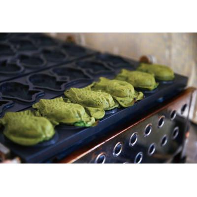 ふるさと納税 飯塚市 お茶屋さんが本気で作った抹茶たい焼き8尾入り(飯塚市) |  | 03