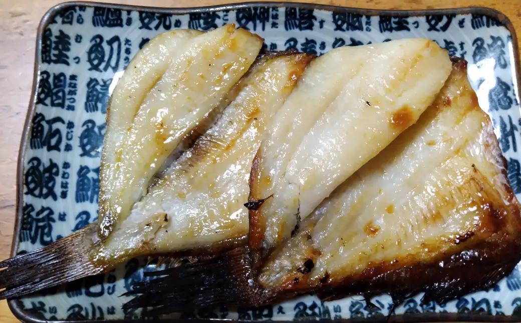島根県産カレイ使用の温泉かれい　小分け4尾入り×12パック 【186_1917】