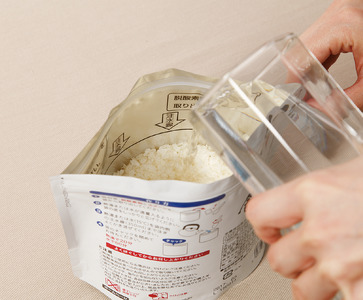 a10-987　非常食 白いご飯 10食 防災 備蓄 キャンプ 5年保存