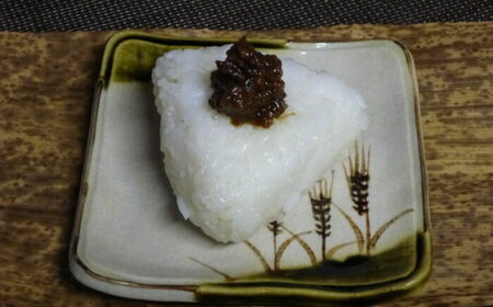 ふるさとの味 食べる味噌5個セット（あじめ味噌・しそ味噌）/ 味噌 みそ かける味噌 つける味噌 あじ味噌 ごはんのお供 / 恵那市 / 岩村山荘[AUDO001]