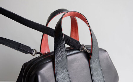 バッグ HIYORI240 牛革 ハンドバッグ トートバッグ VALLEYSHELL 青梅市 ブラック×ピンク