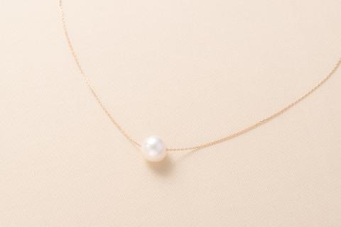 ＜真珠ペンダント・スルーバロック（ピンクゴールド）＞ 保証書付き 8.0～9.0mm 純国産 高品質 アコヤ真珠 パール あこや ネックレス アクセサリー レディース 女性 誕生日 記念日 成人祝い 明浜産 佐藤真珠 愛媛県 西予市